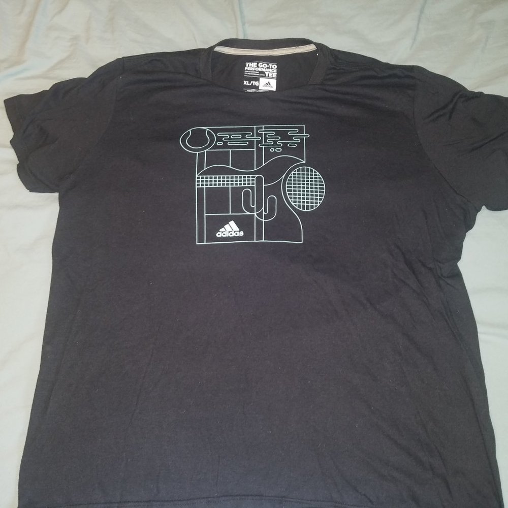 ADIDAS Tennis T-Shirt Men's XL Gently worn